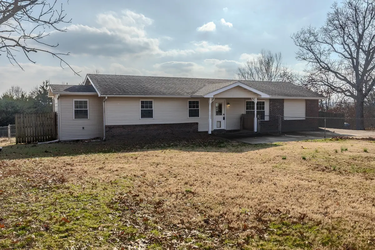 32262 Highway Ac, Lebanon, MO 65536 - Image #1