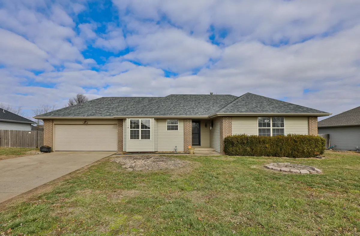 108 W Fall Creek Road, Willard, MO 65781 - Image #1