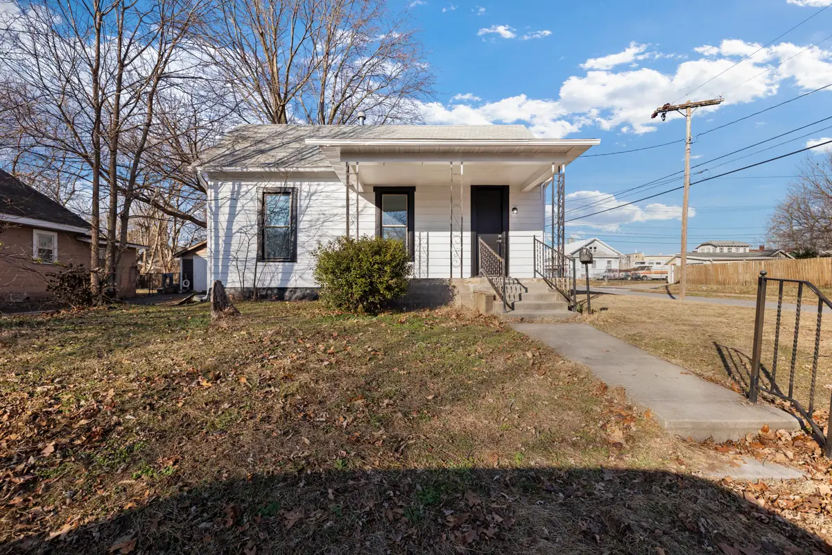 1077 E Blaine Street, Springfield, MO 65803 - Image #1