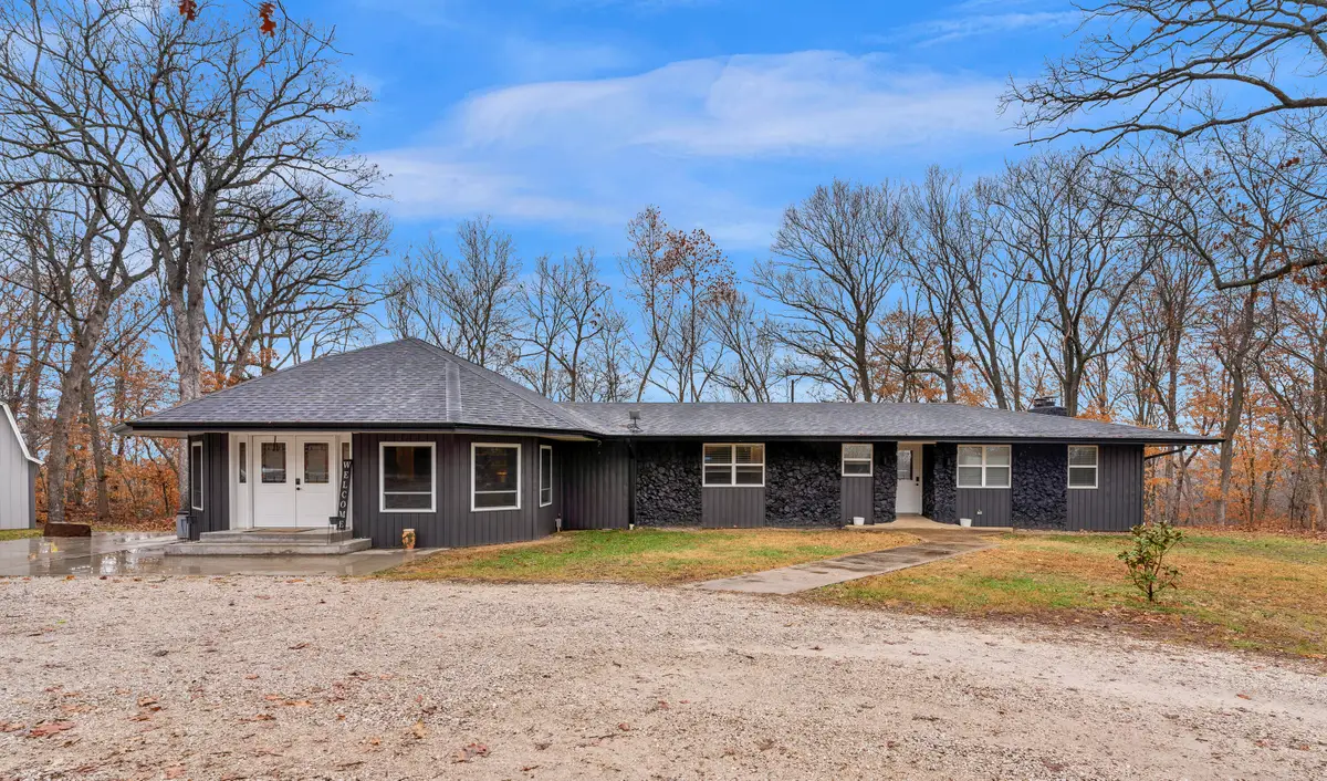 1369 E 398th Road, Bolivar, MO 65613 - #1