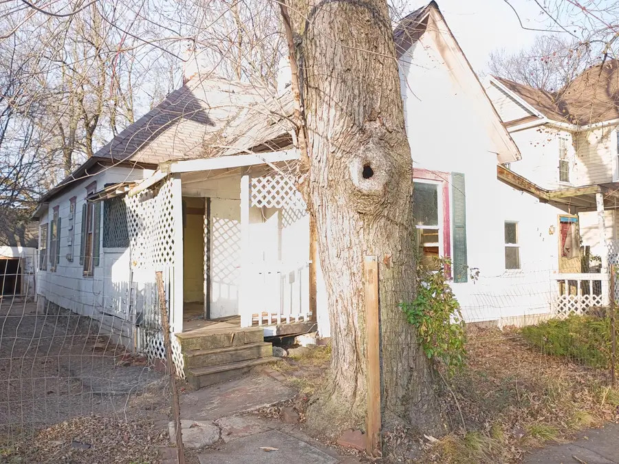 921 W 5th Street, Joplin, MO 64801 - Image #2