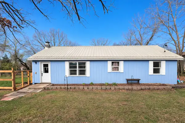 479 Oak Hill Drive Road, Houston, MO 65483