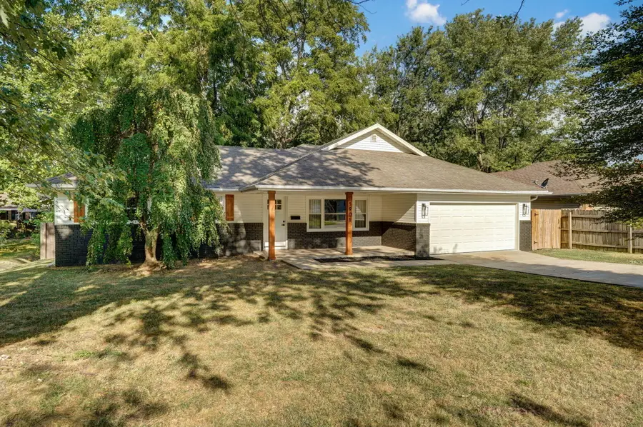 1901 S Sieger Drive, Springfield, MO 65804 - Image #3