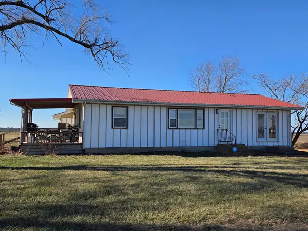 18000 County Road 121, Weaubleau, MO 65774
