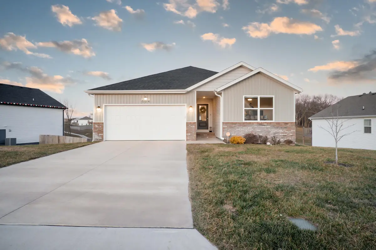 504 N Cheyenne Valley Road, Nixa, MO 65714 - Image #1