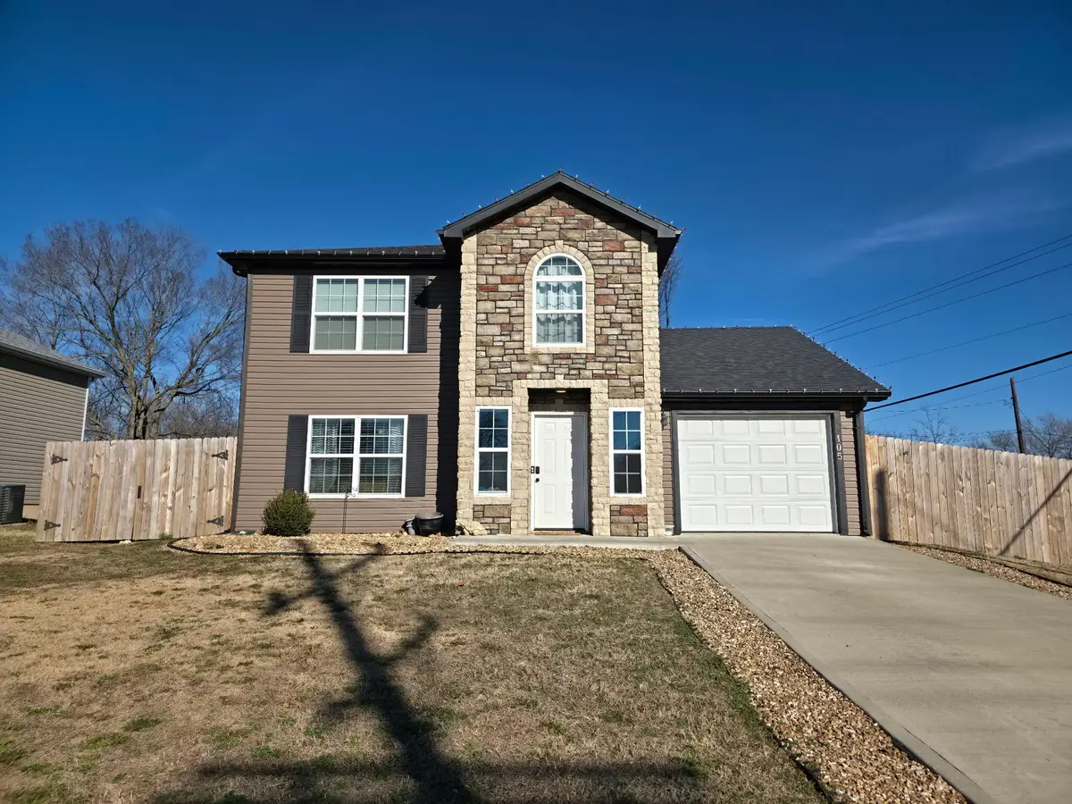 105 W Craig Street, Stockton, MO 65785 - Image #1