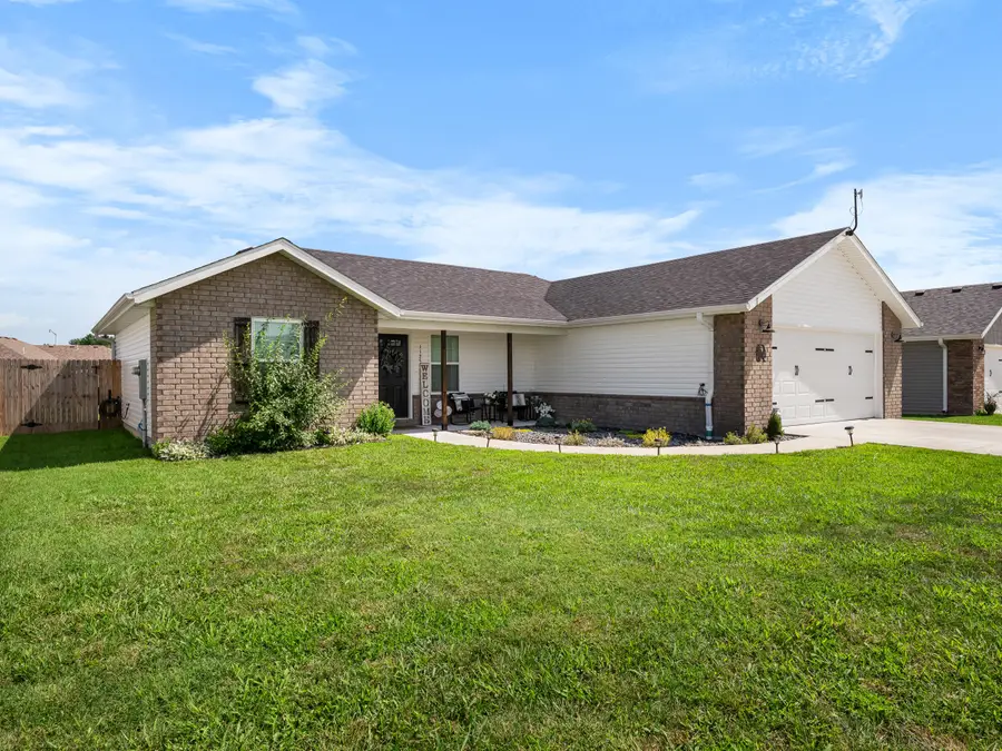 1125 W Maurice Street, Bolivar, MO 65613 - Image #2