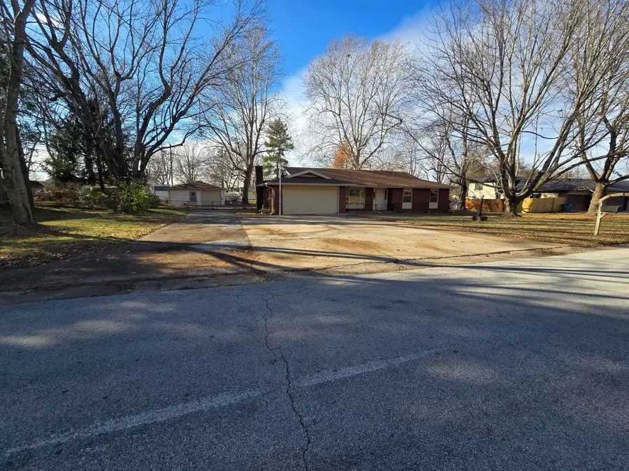 4321 S Ridgecrest Drive, Springfield, MO 65810 - Image #2