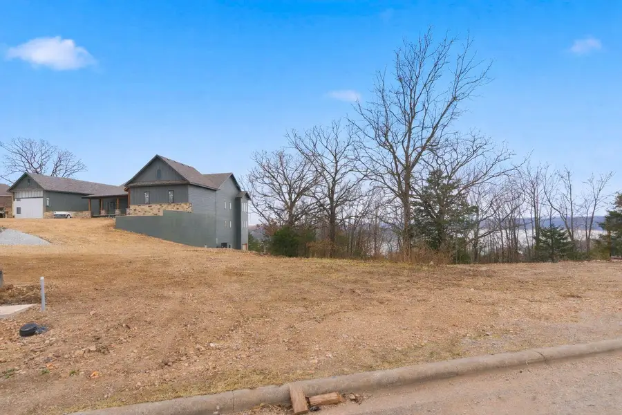 195 Emerald Pointe Road, Hollister, MO 65672 - Image #2