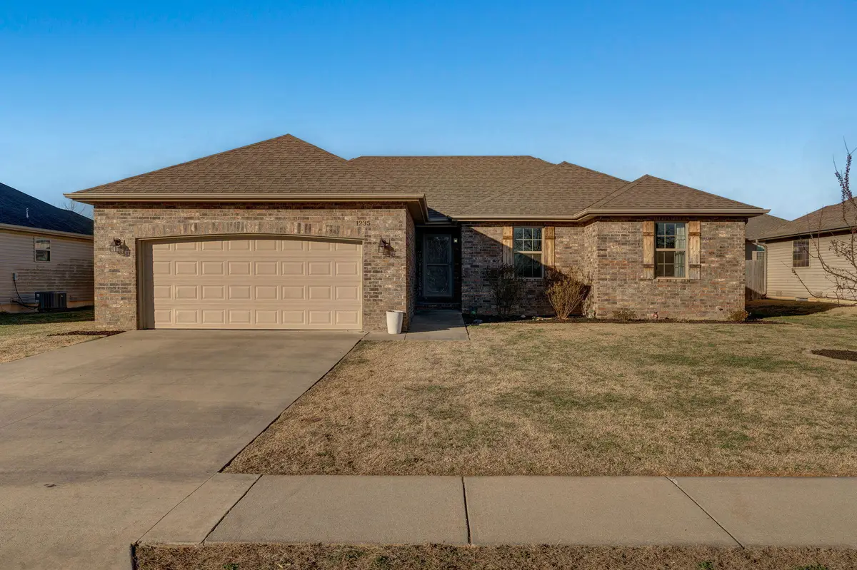 1235 S Venice Avenue, Republic, MO 65738 - Image #1