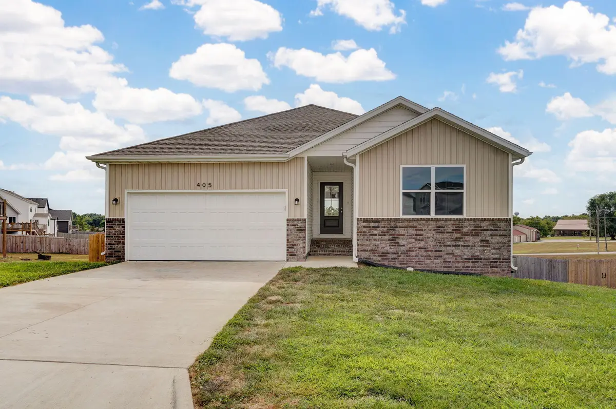 405 N Pine Leaf Road, Nixa, MO 65714 - Image #1
