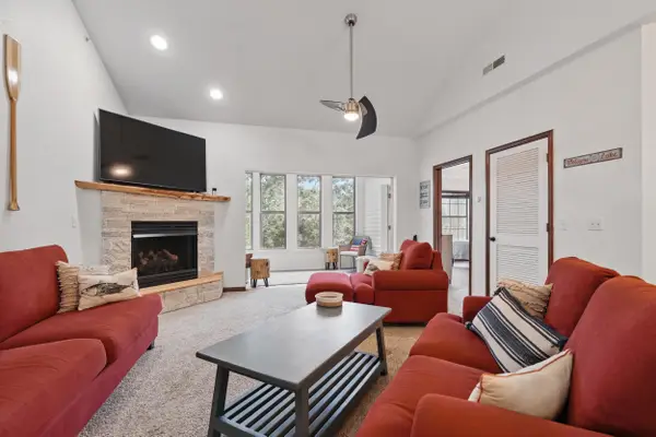 235 Lower Emerald Bay Circle #C-6, Hollister, MO 65672