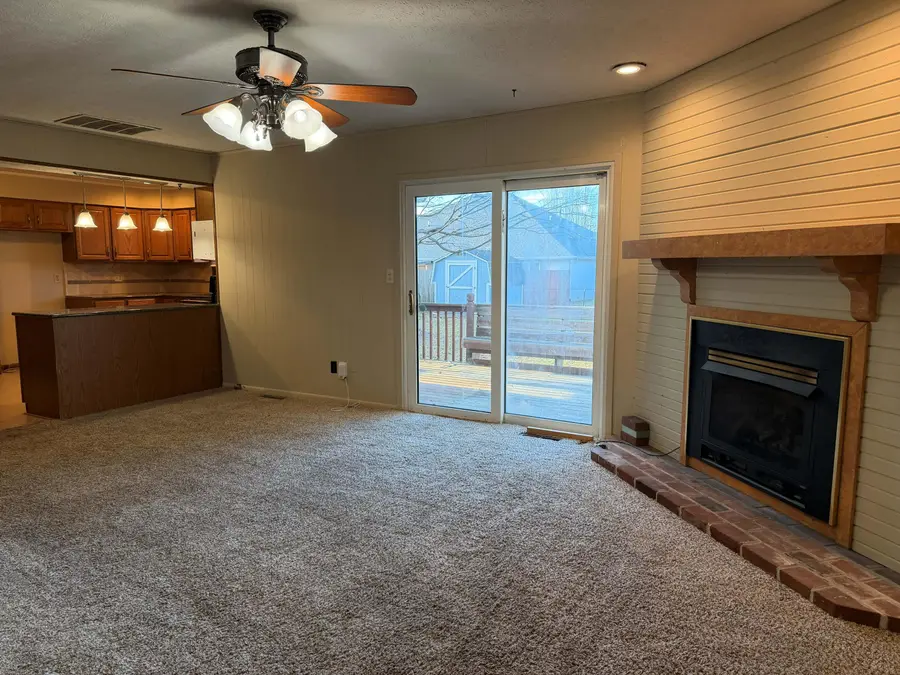 4031 S Eaton Avenue, Springfield, MO 65807 - Image #2