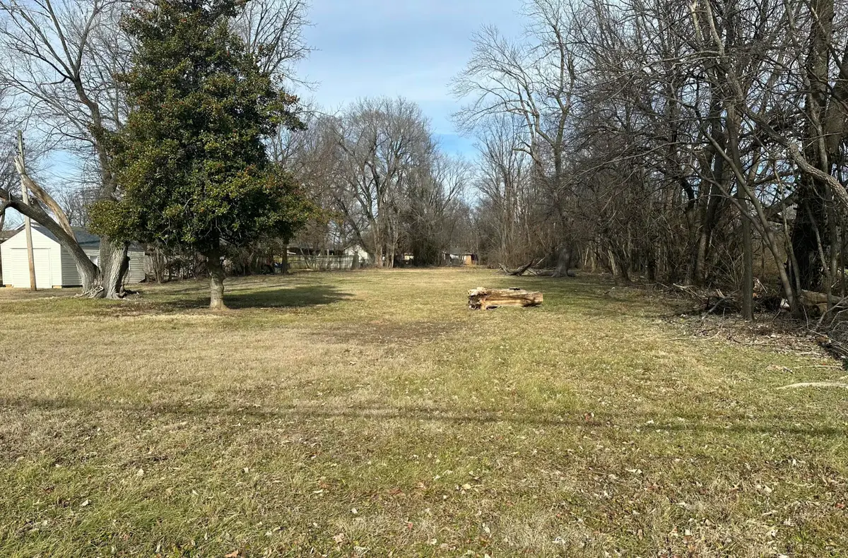 815 W Broadmoor Street, Springfield, MO 65807 - Image #1