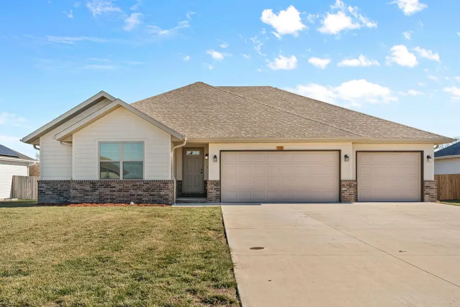 508 Stella Court, Willard, MO 65781 - Image #2