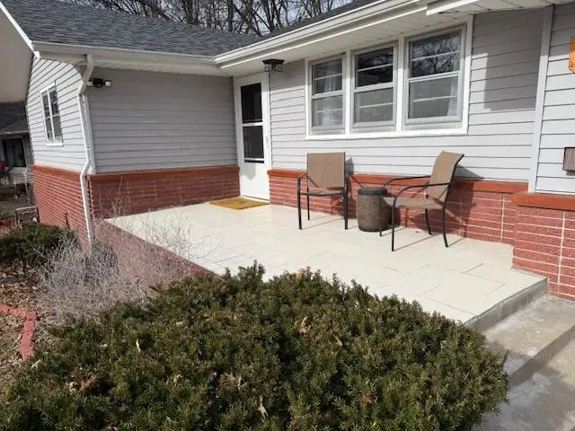 1345 E Cozy Street, Springfield, MO 65804 - Image #2