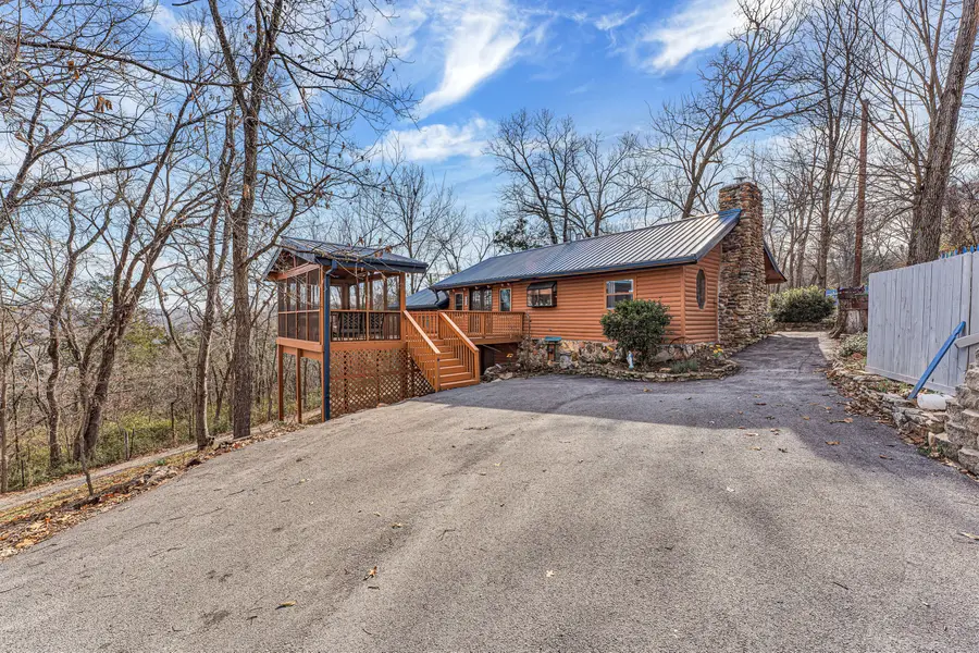 149 Princeton Avenue, Hollister, MO 65672 - Image #2