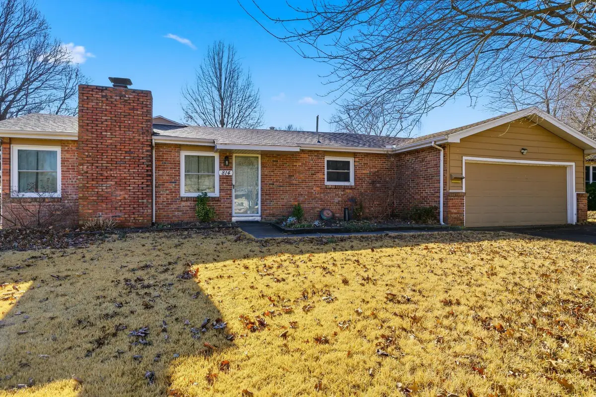 814 E Edgewood Street, Springfield, MO 65807 - Image #1