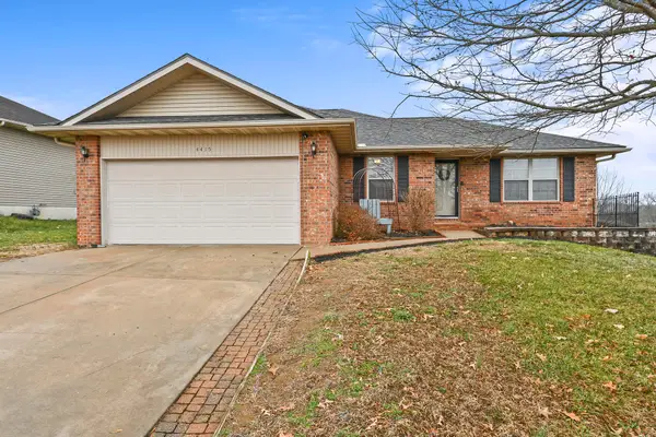 4415 N Farm Road 157, Springfield, MO 65803