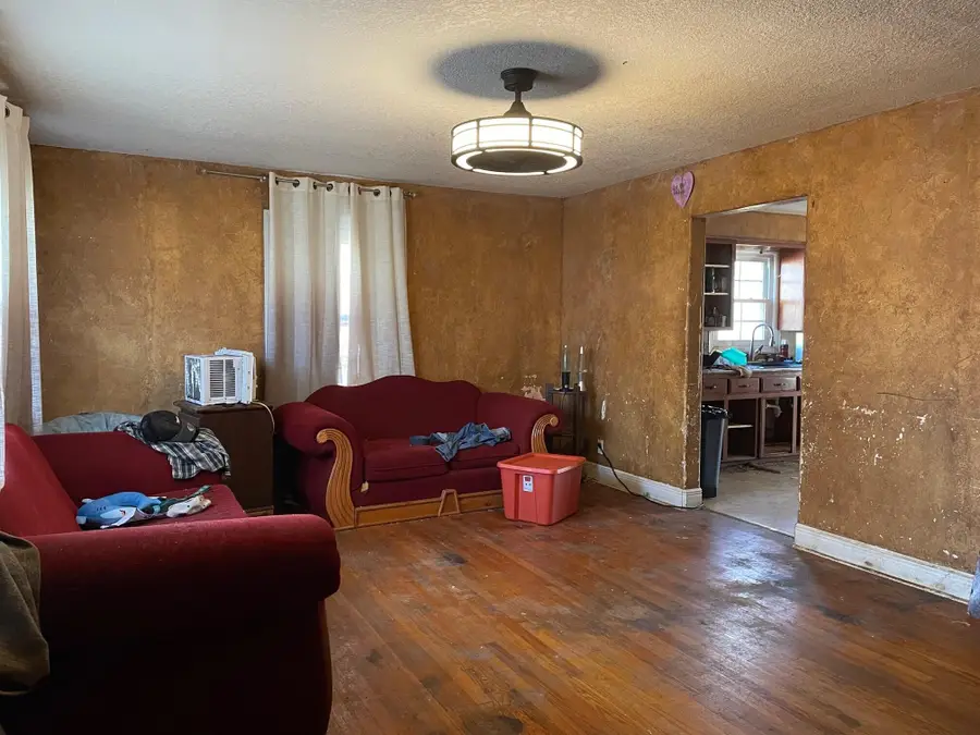 903 S High Street, Neosho, MO 64850 - Image #3