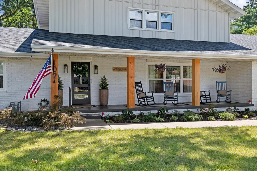 102 W Bennett Street, Nixa, MO 65714 - Image #2