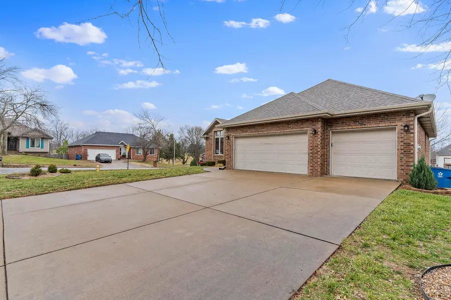 1395 W Evans Street, Springfield, MO 65810 - Image #2