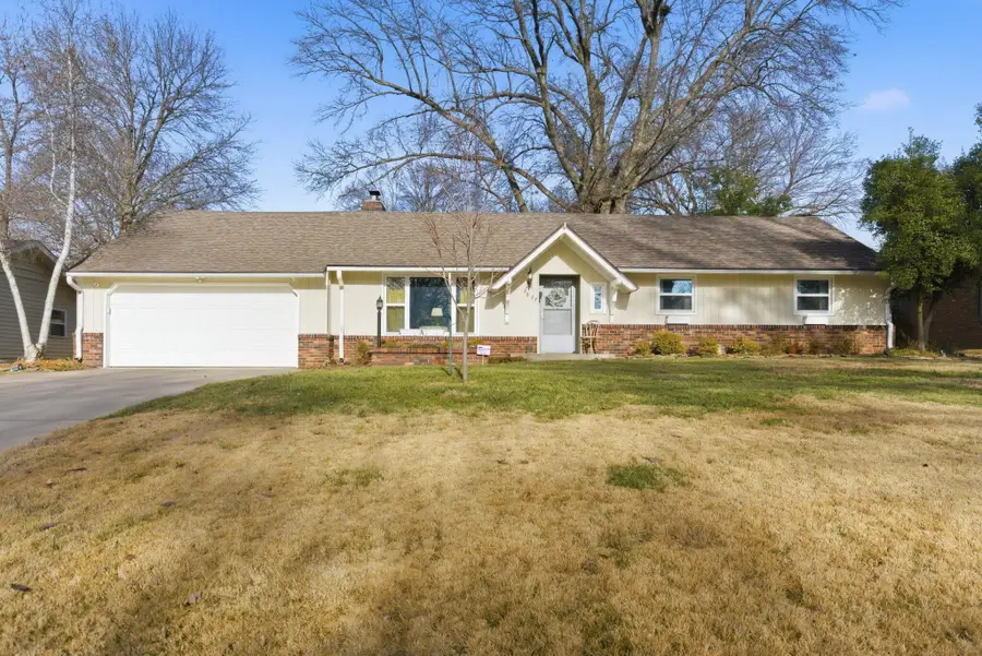2627 E Glenwood Street, Springfield, MO 65804 - Image #2