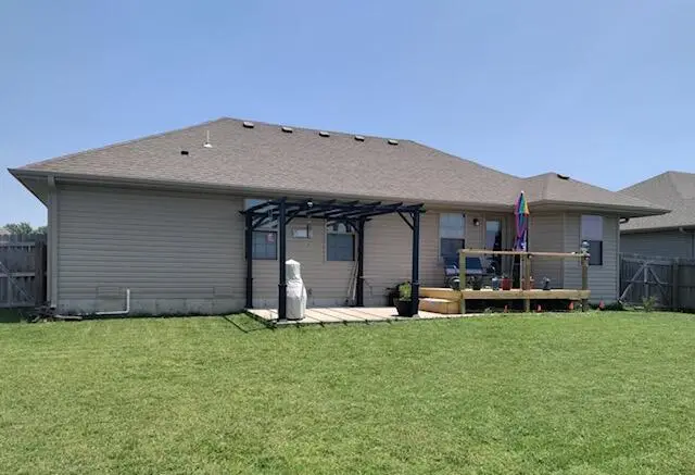 1204 Aaron Avenue, Monett, MO 65708 - Image #2