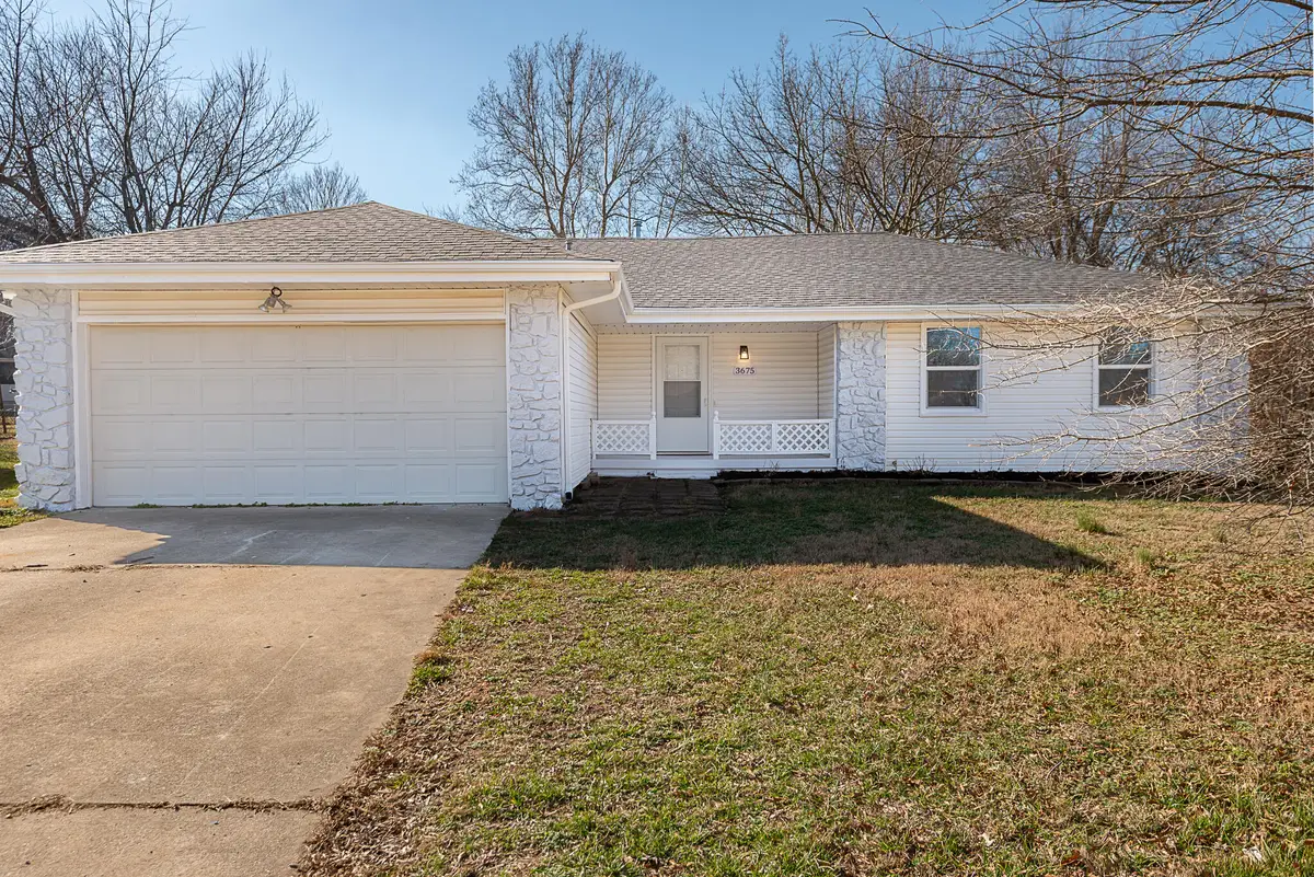 3675 S Blackburn Court, Springfield, MO 65807 - Image #1