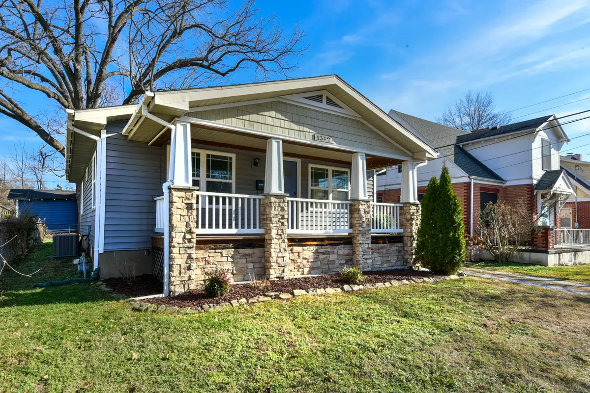 1342 S Kimbrough Avenue, Springfield, MO 65807 - Image #1