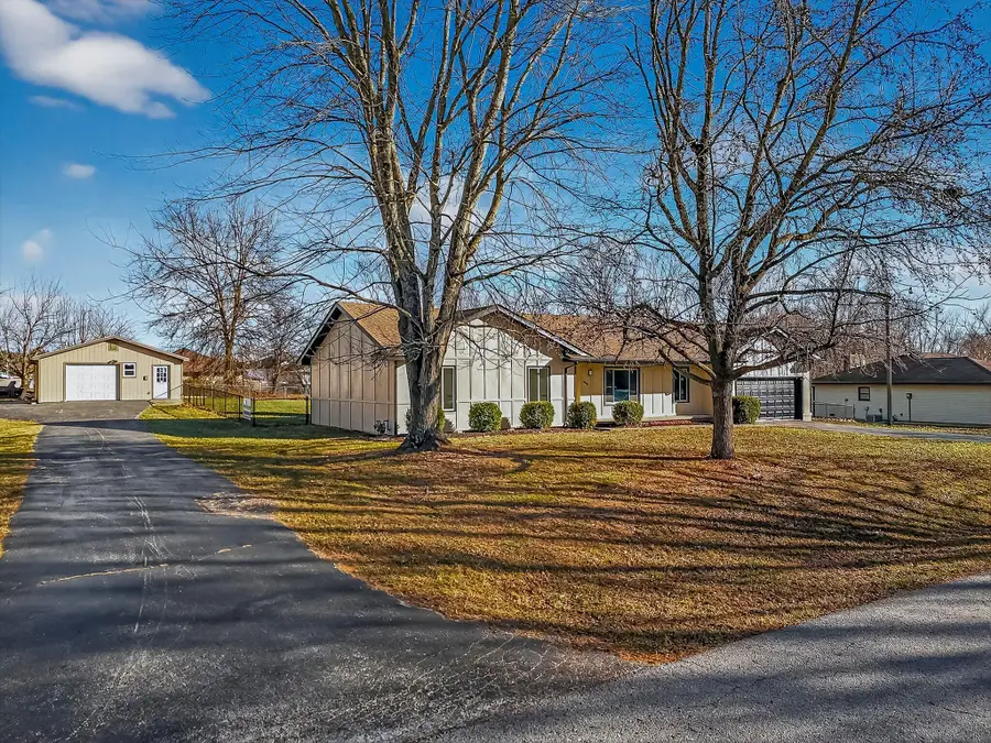 1800 S 14th Avenue, Ozark, MO 65721 - Image #2