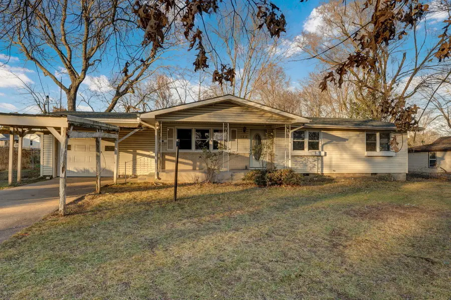 430 W Dunn Street, Monett, MO 65708 - Image #2