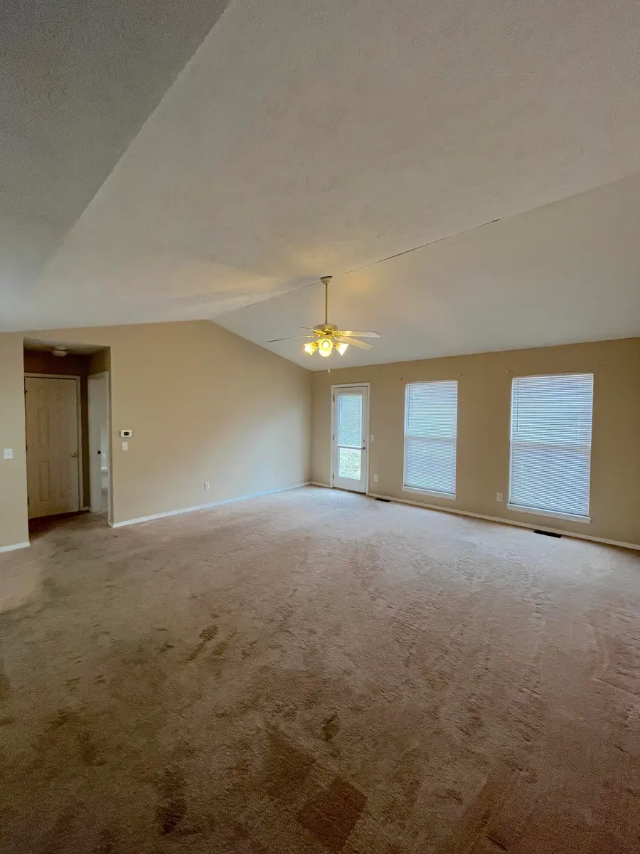 134 Wright Road, Reeds Spring, MO 65737 - Image #2