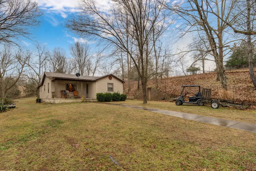 300 Lane Branch Road, Crane, MO 65633 - Image #2