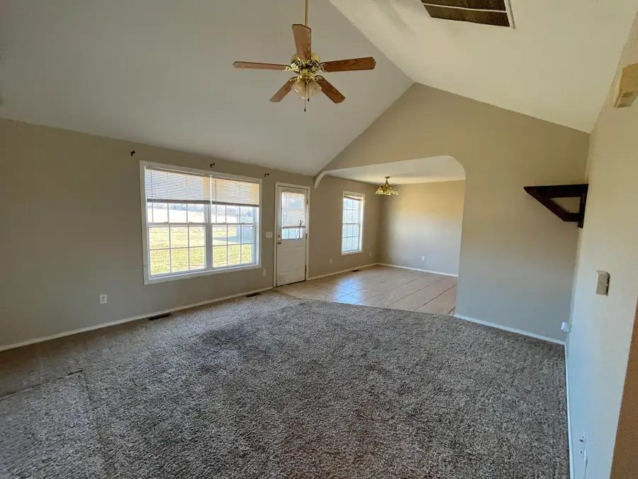 1211 Woodland Ridge Drive, Monett, MO 65708 - Image #2