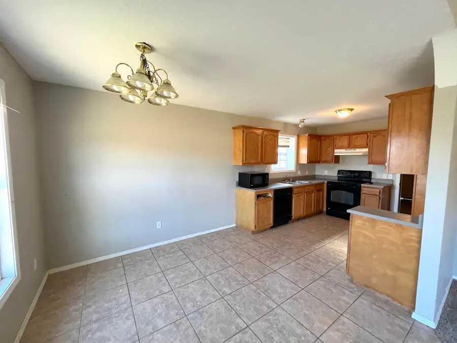 1211 Woodland Ridge Drive, Monett, MO 65708 - Image #3