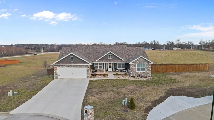 2025 Diego Court, Bolivar, MO 65613 - Image #2