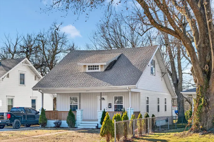 2237 N Franklin Avenue, Springfield, MO 65803 - Image #2