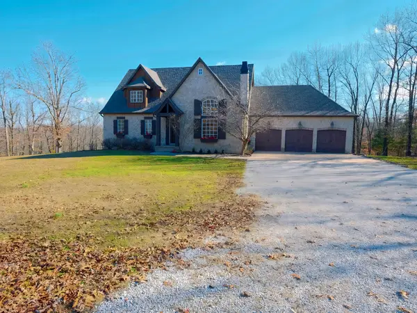 7607 N Angler Lane, Strafford, MO 65757