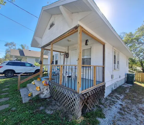 2106 W Webster Street, Springfield, MO 65802