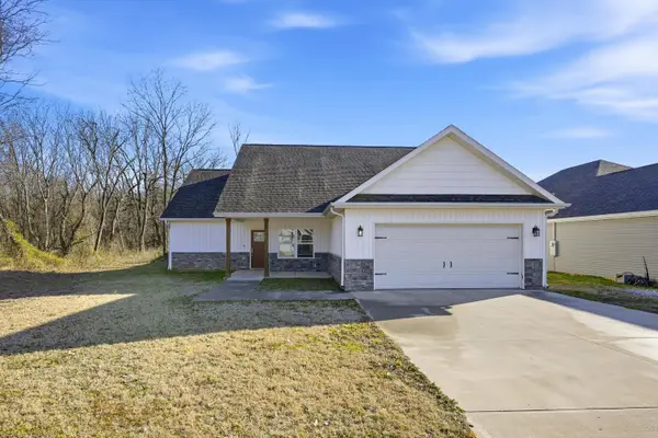 122 Harrison Court, Carterville, MO 64835