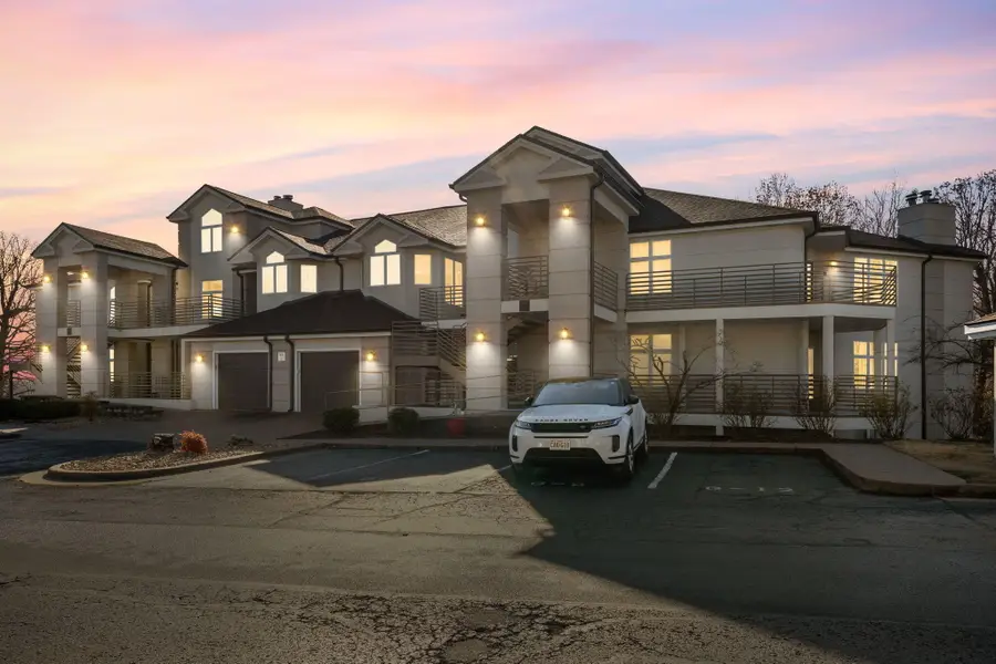 106 Oxford Drive #8, Branson, MO 65616 - Image #2