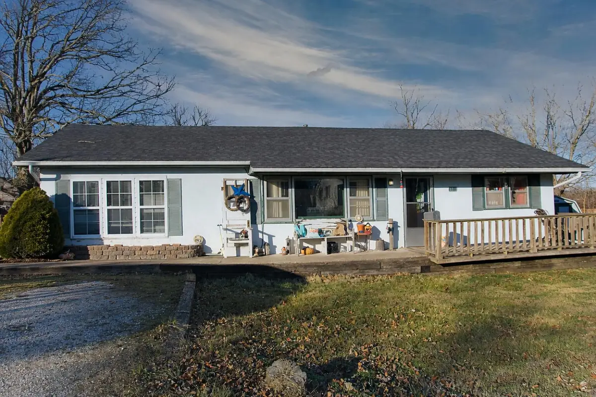 621 W 1st Street Street, Mountain Grove, MO 65711 - Image #1