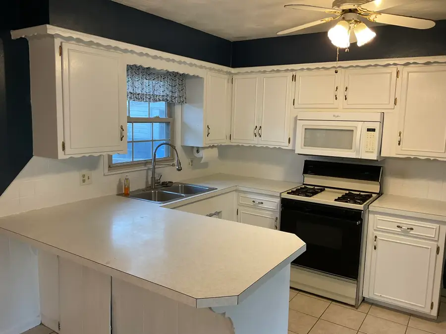 2325 E Sharon Street, Springfield, MO 65803 - Image #3