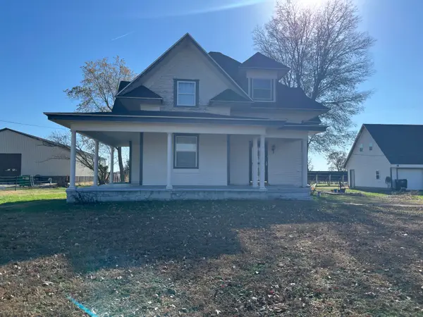 2258 E Buffalo Street, Bolivar, MO 65613