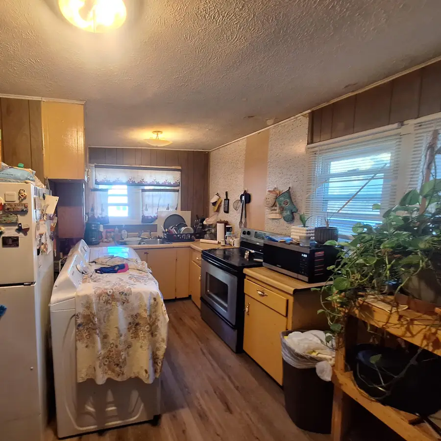 2150 W Chestnut Street, Springfield, MO 65802 - Image #2