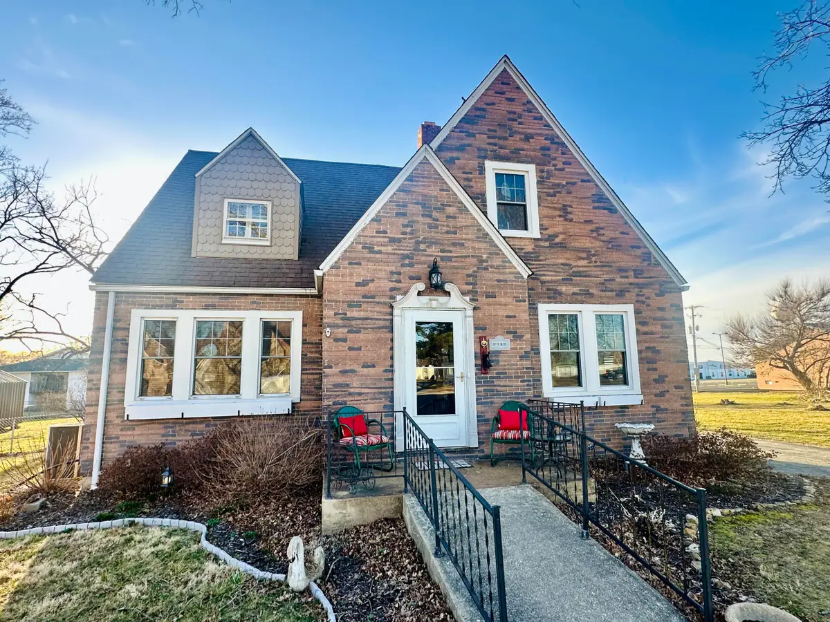 207 S Main Street, Licking, MO 65542 - Image #1