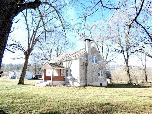 202 N Hemphill Street, Crane, MO 65633 - Image #1