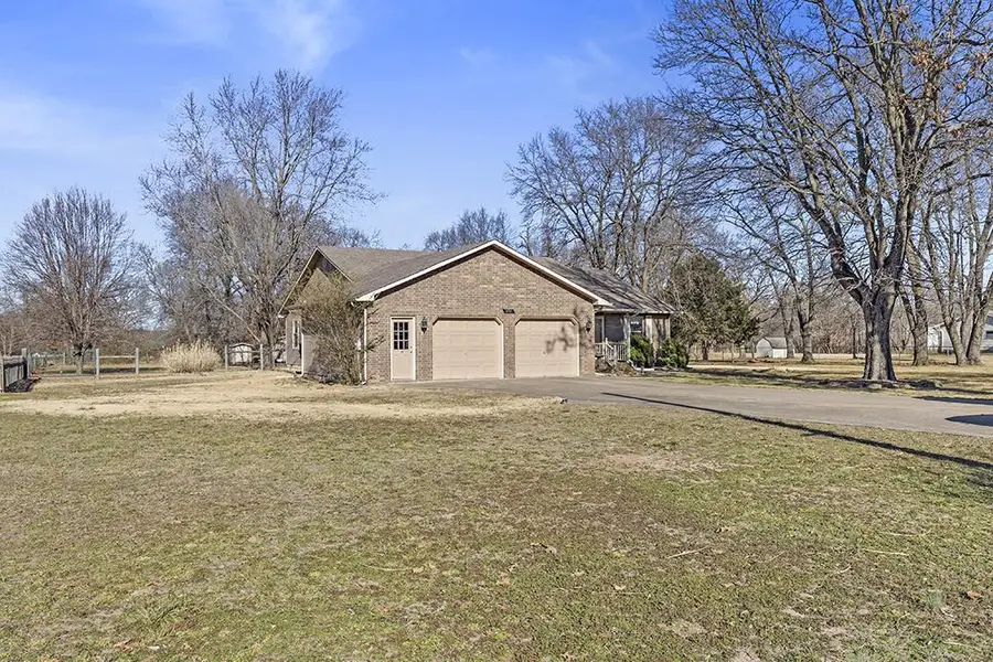 3711 Silver Creek Road, Joplin, MO 64804 - Image #3