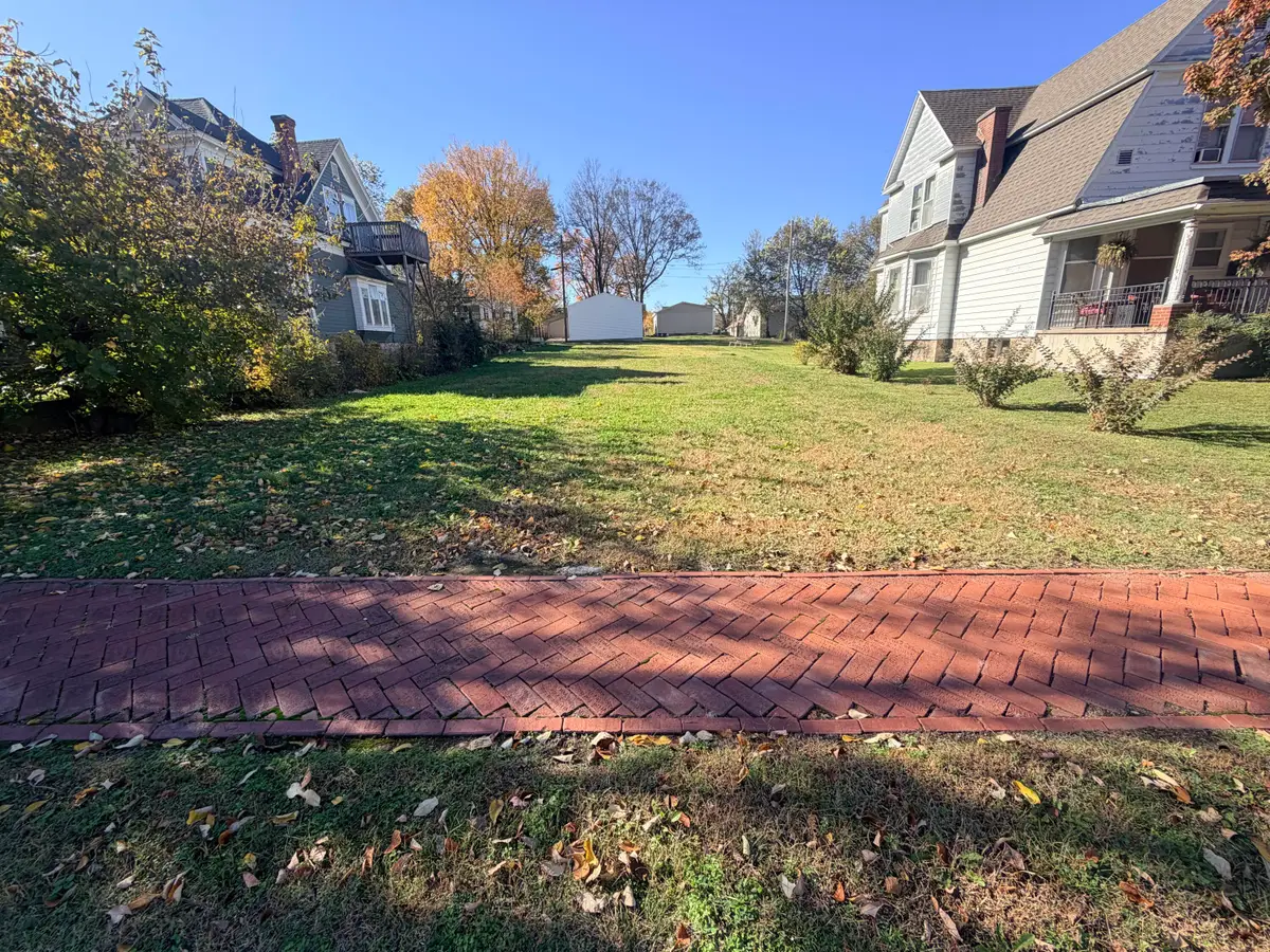 316 N Wood Street, Neosho, MO 64850 - Image #1